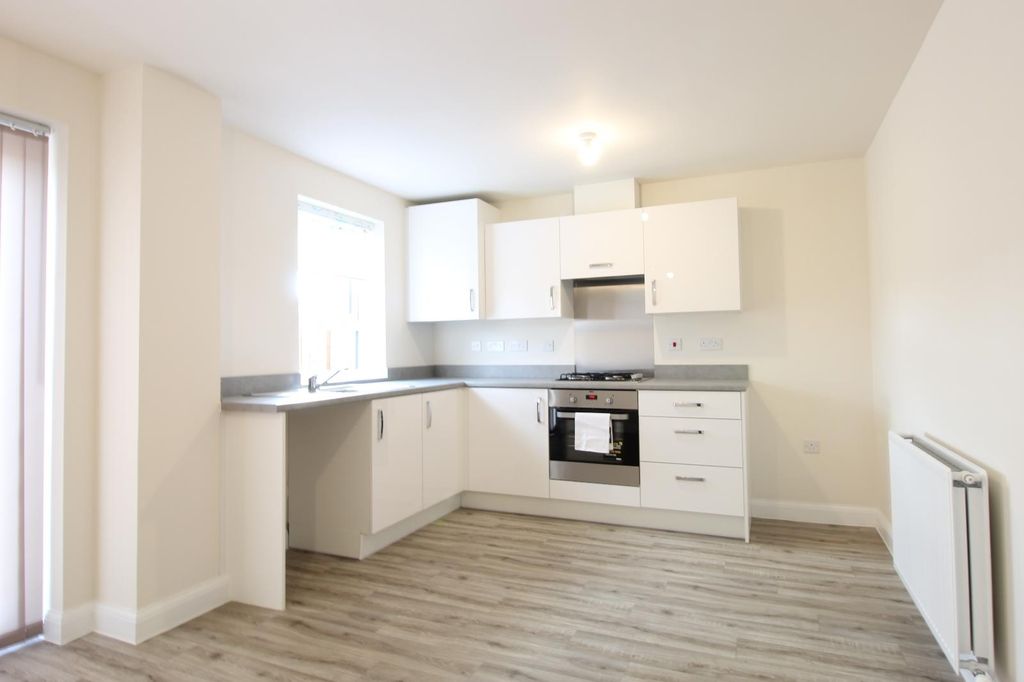 Property photo 2 of 17 0 General