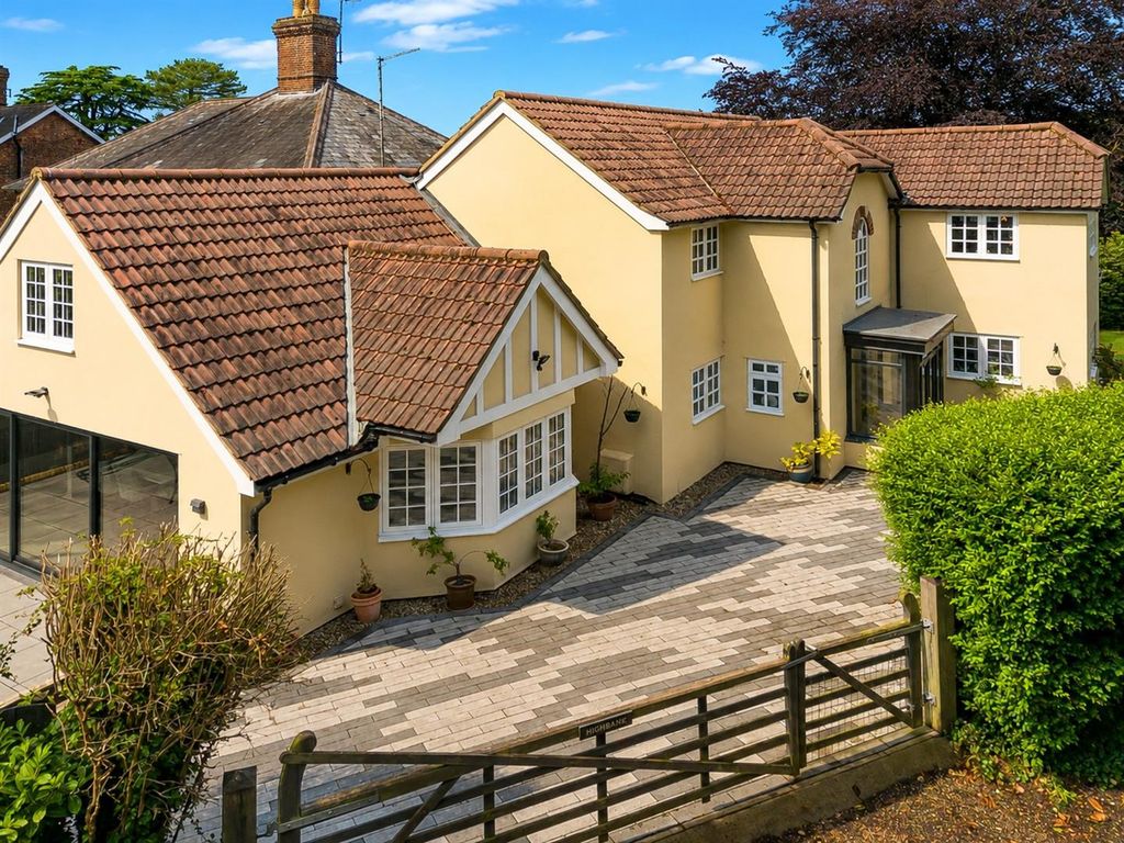 Property photo 1 of 37 9.Jpg