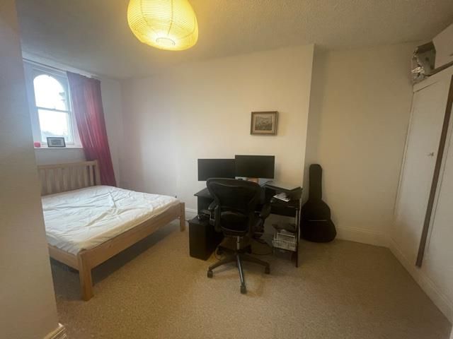 Property photo 3 of 6 Bedroom 2