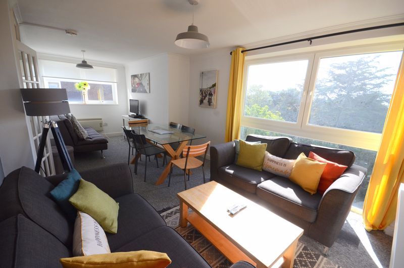 Property photo 2 of 8 Photo 12