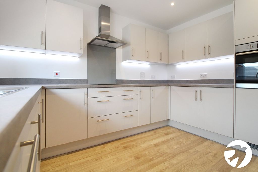 Property photo 2 of 10 Picture No. 07