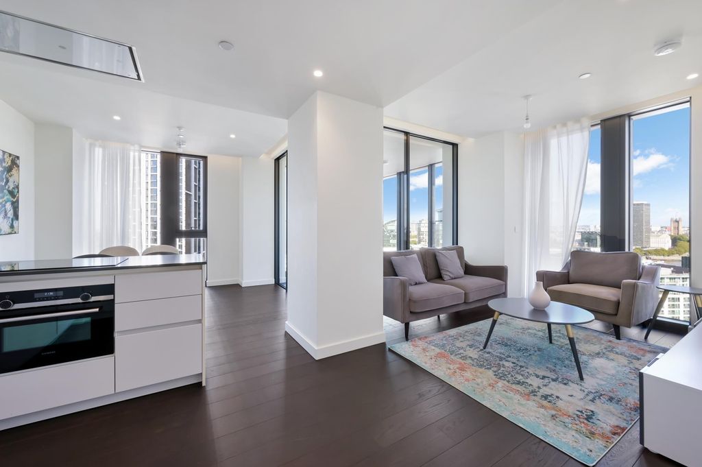 Property photo 1 of 25