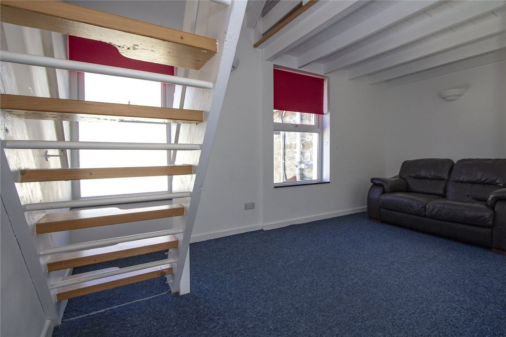 Property photo 2 of 11 Picture No. 07