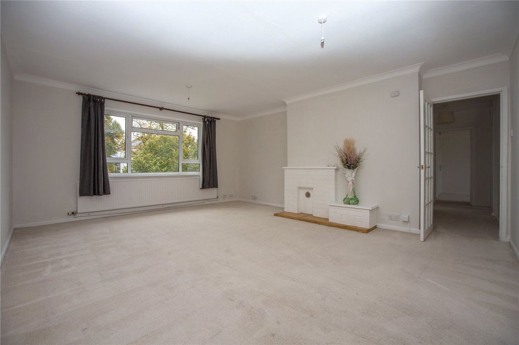 Property photo 1 of 11 Picture No. 18