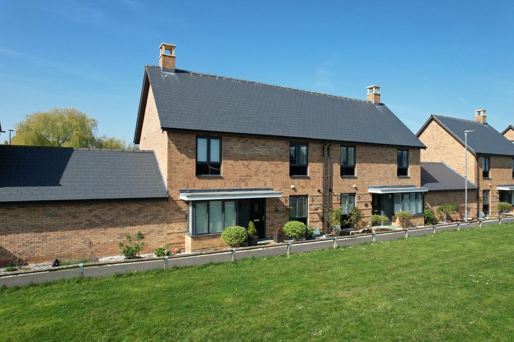 Property photo 1 of 17 Img-20260409-Wa0003.Jpg