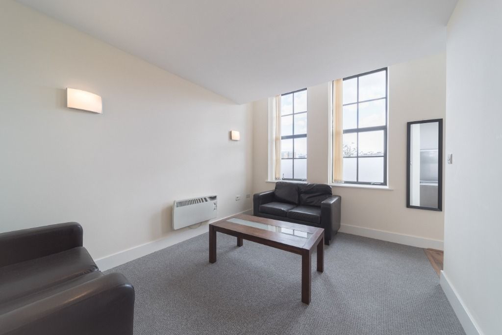 Property photo 3 of 11