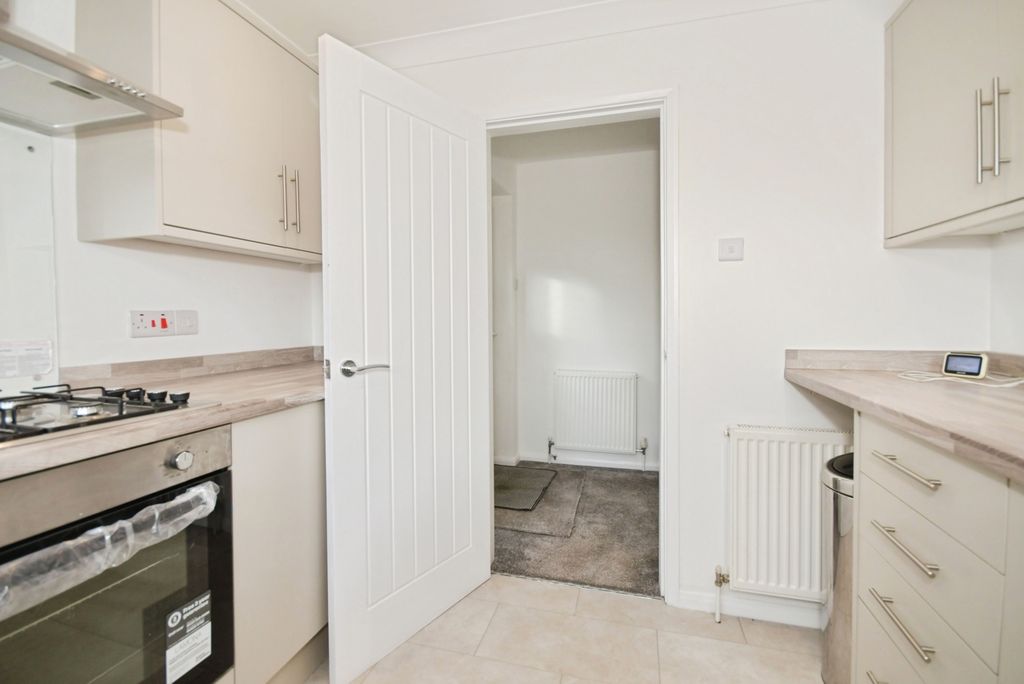 Property photo 3 of 17 Pbox-Img.Jpg