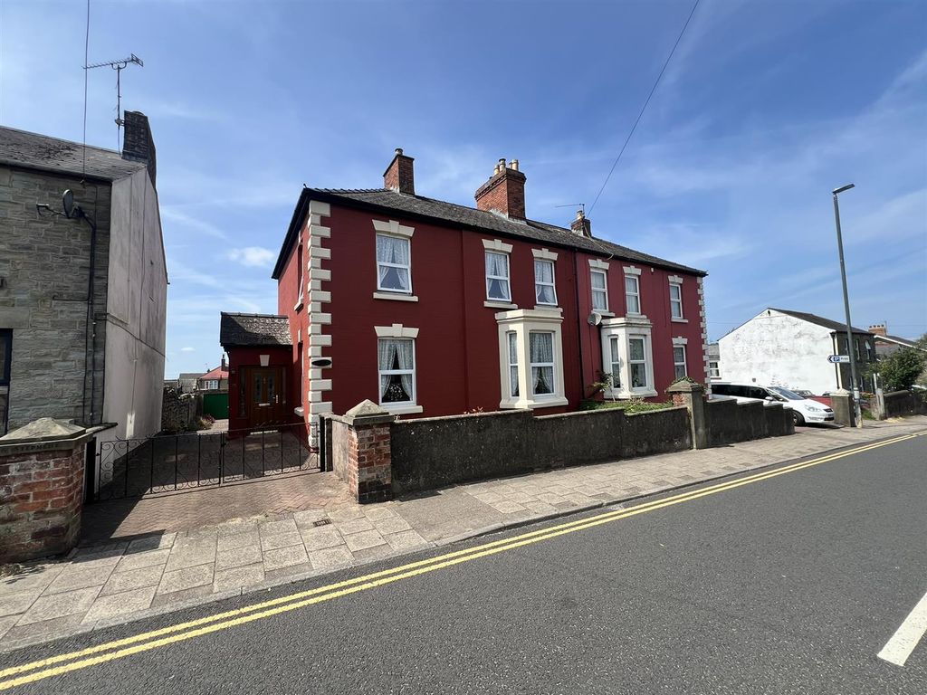 Property photo 1 of 29