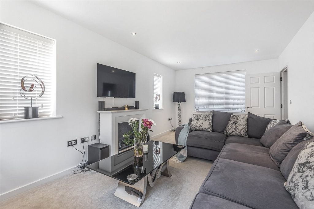 Property photo 2 of 12 Picture No. 04