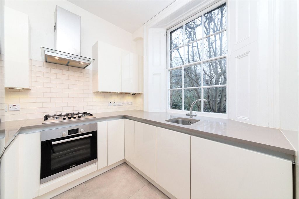 Property photo 2 of 14 Picture No. 01