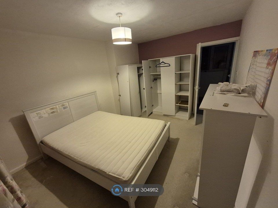 Property photo 1 of 3