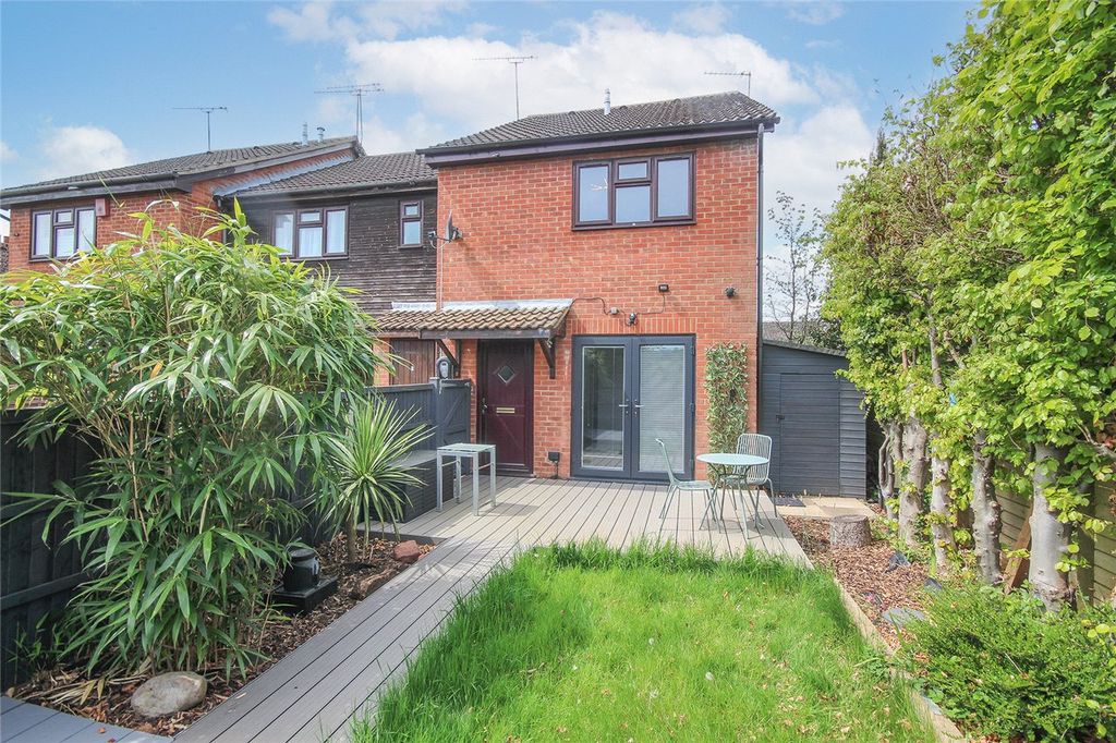 Property photo 1 of 6 Front Aspect