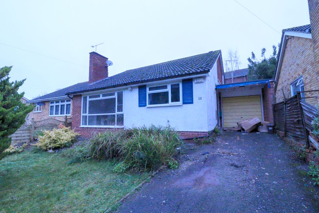 Property photo 1 of 7 20 Eastern Dene.Jpg