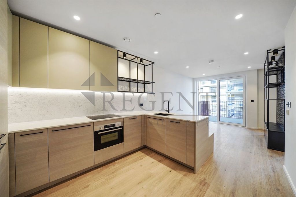 Property photo 1 of 9 (Main)