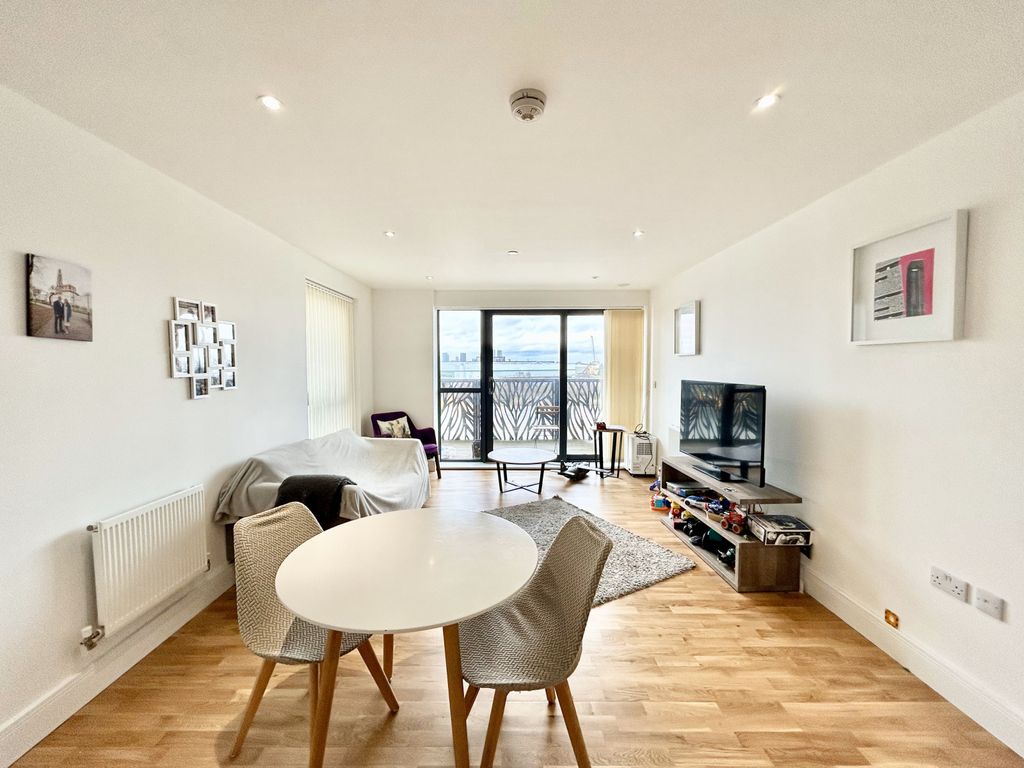 Property photo 1 of 9 Two Bedroom Flat For Sale