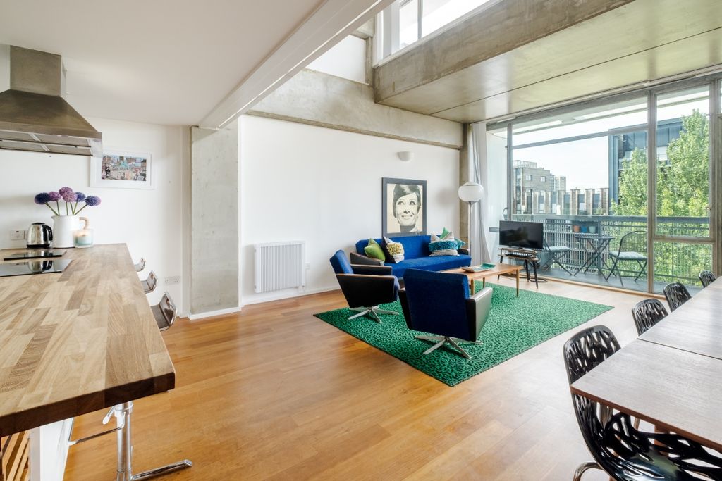 Property photo 1 of 21 Union Wharf