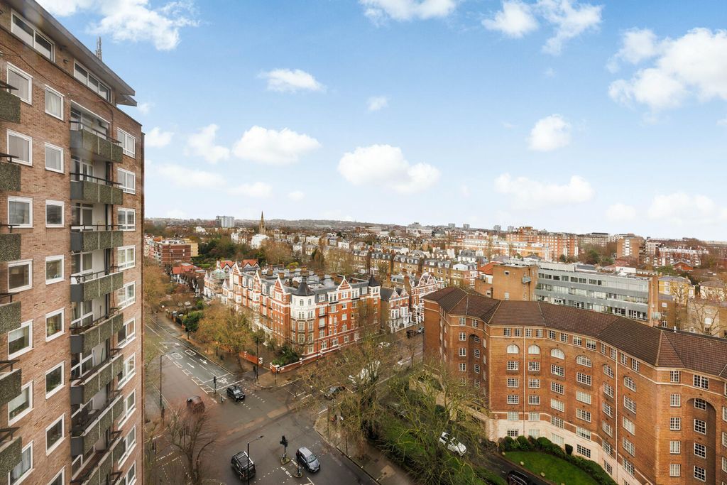 Property photo 2 of 9 Front (Exterior)