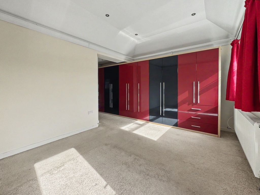 Additional image 10 of 4 bed semi-detached house to rentBrynau Road, Caerphilly CF83