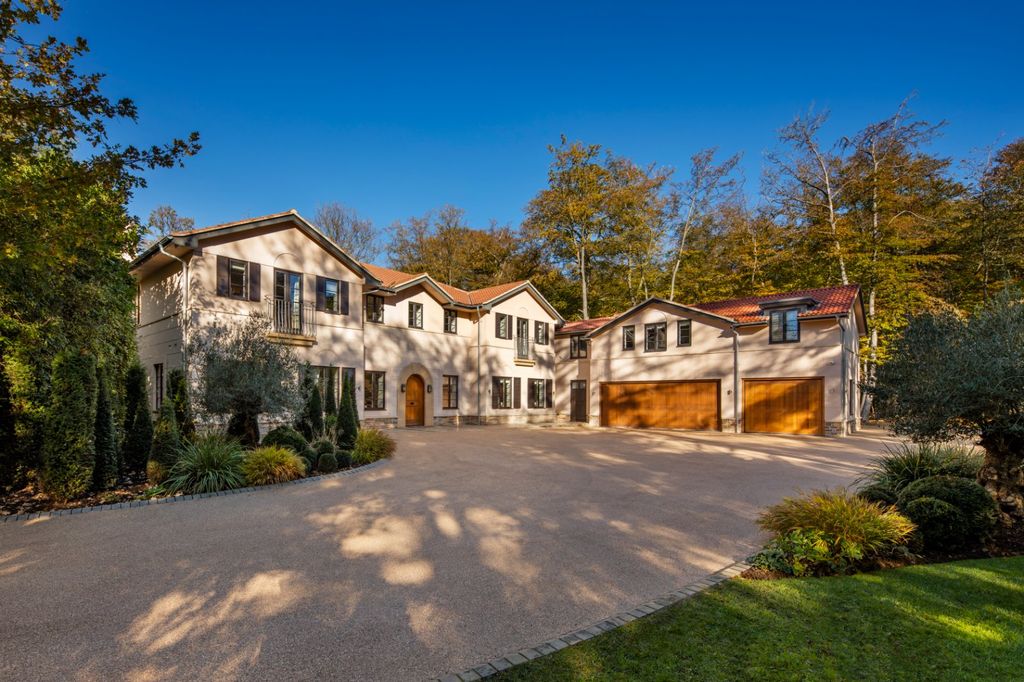 Property photo 1 of 42 Picture No. 04