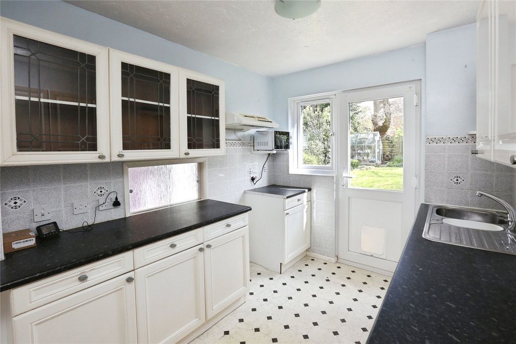 Property photo 3 of 23 Picture No. 06