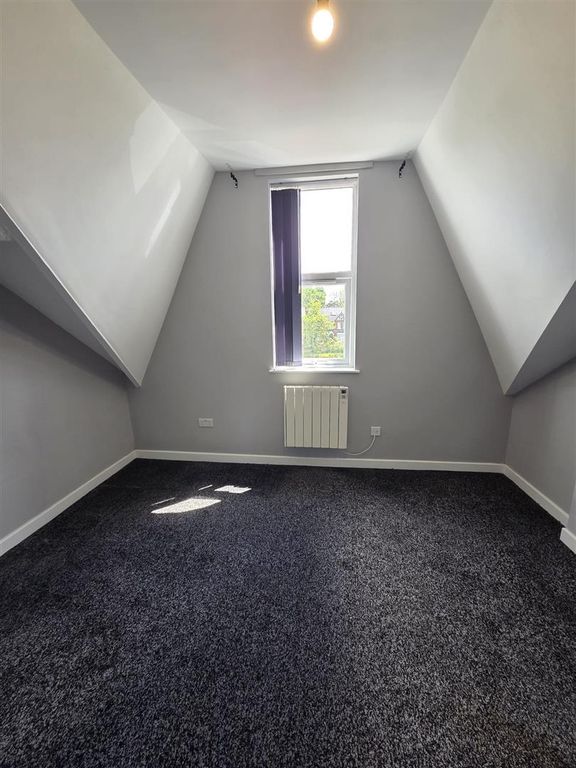 Property photo 1 of 7 6 Hunton Rd 8.Jpeg