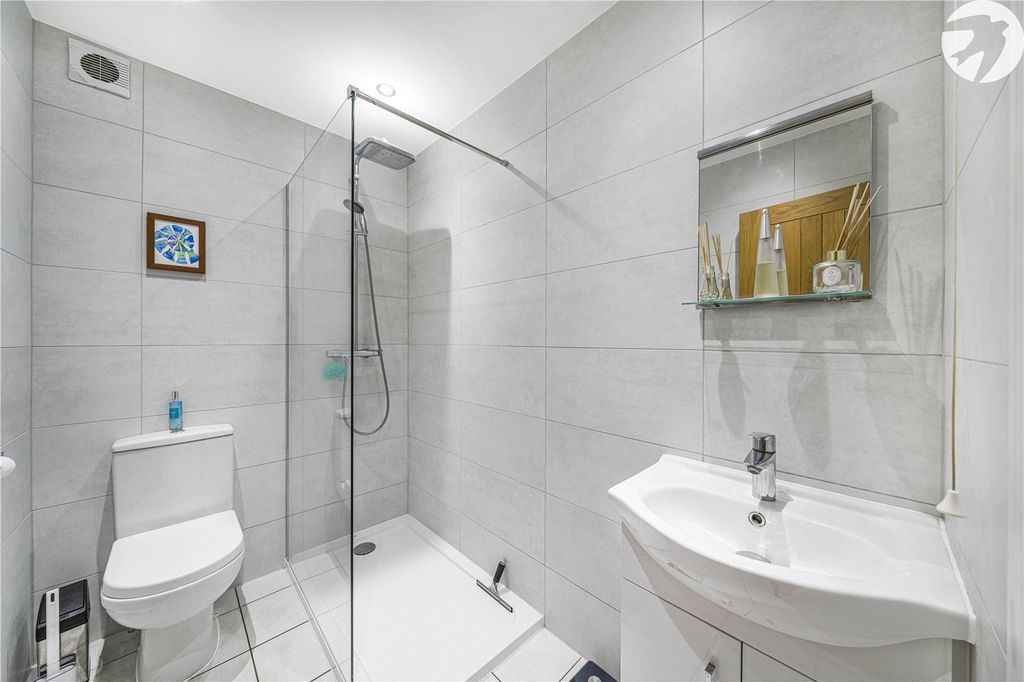 Additional image 8 of 4 bed detached house for saleChurch Walk, Wilmington, Kent DA2