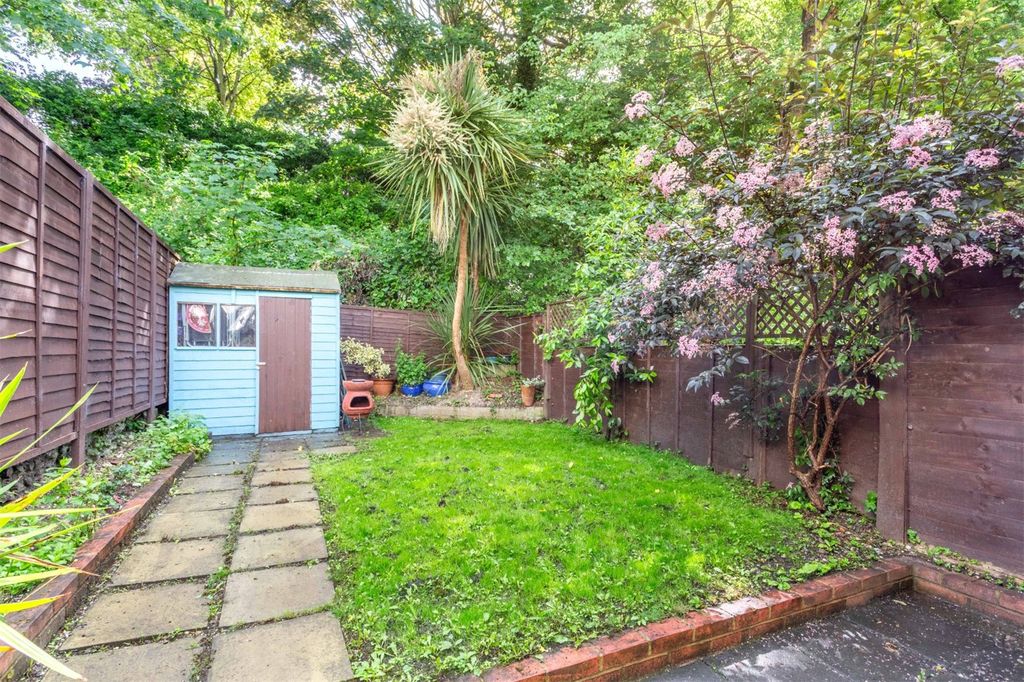 Property photo 3 of 15 Picture No. 11