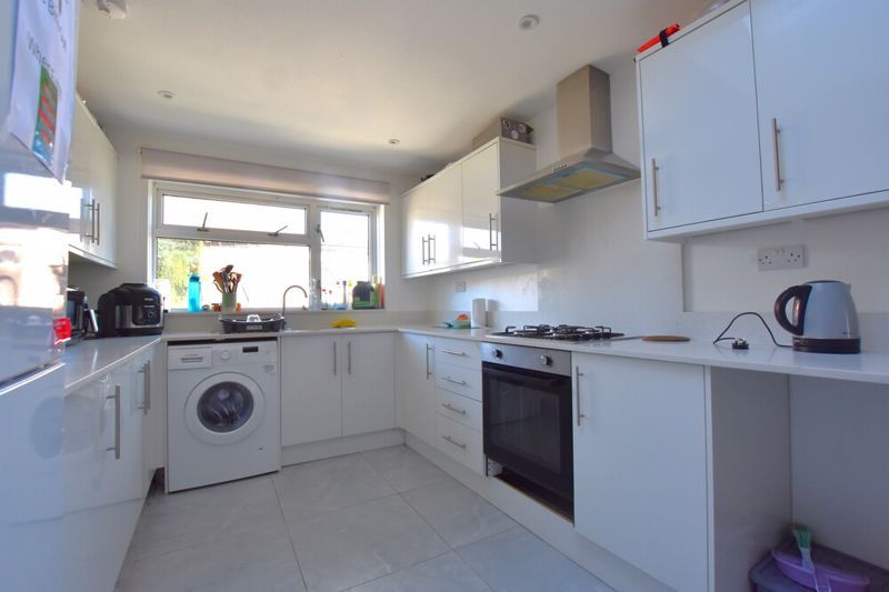 Property photo 2 of 16 Photo 9