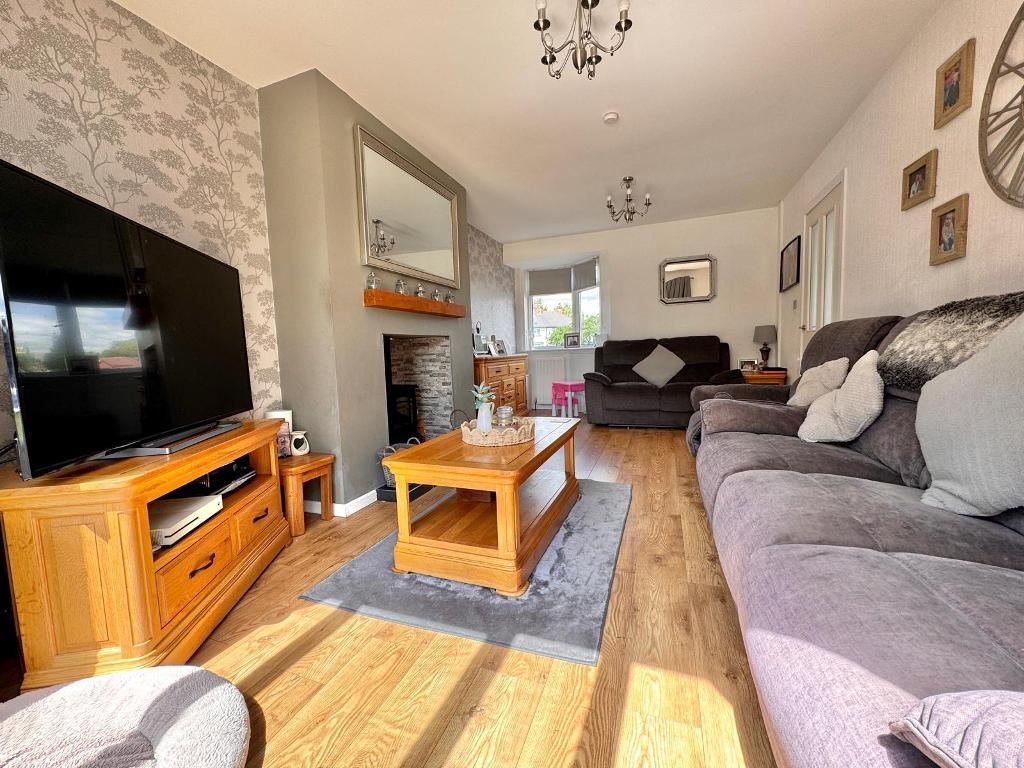 Property photo 3 of 22