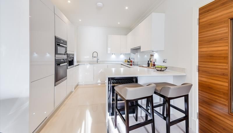 Property photo 3 of 14 Palace Wharf No.10-03.Jpg