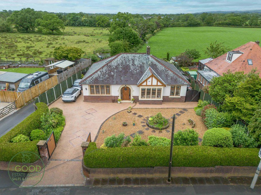 Property photo 2 of 43