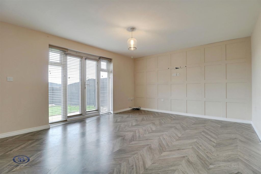 Property photo 2 of 16 E667Ade6-Img_8735-Img_8737.Jpg