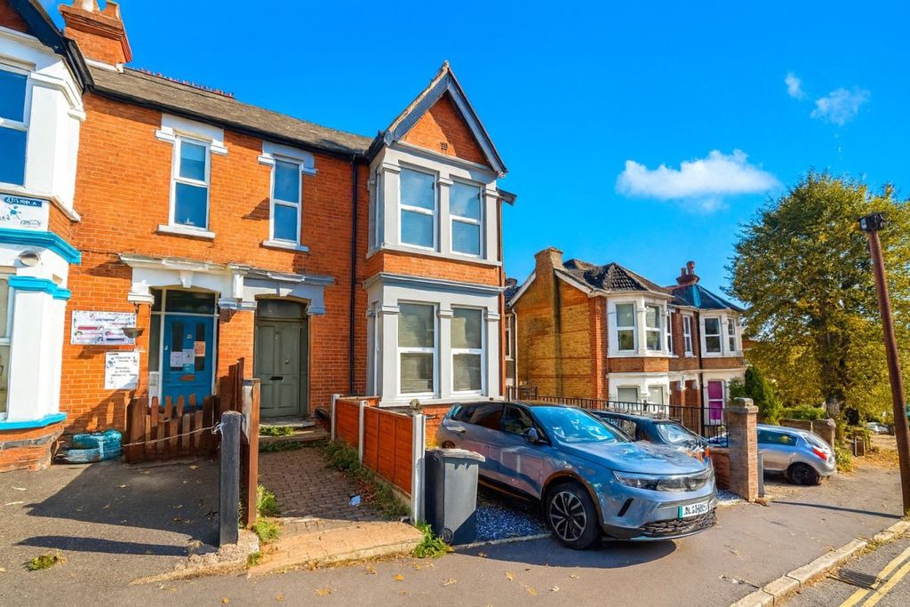 Property photo 1 of 7