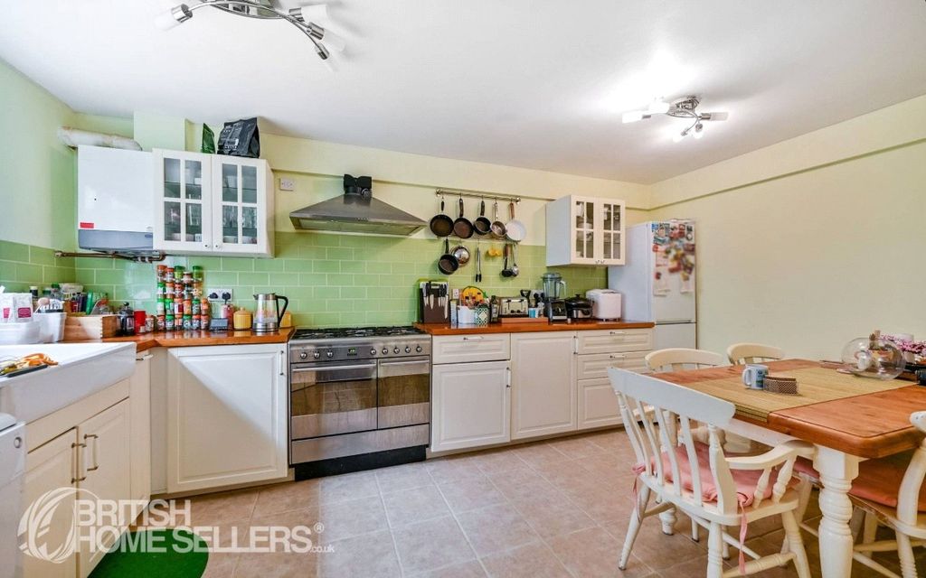 Property photo 3 of 8 Picture No. 08