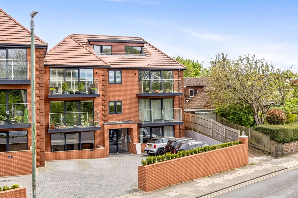 Property photo 1 of 22 5140740