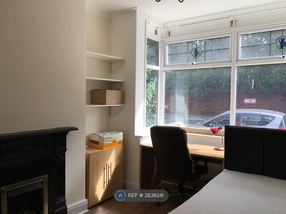 Property photo 2 of 9