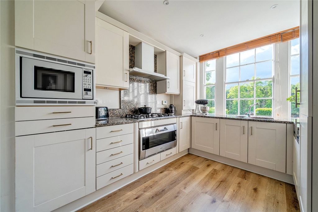 Property photo 3 of 13 Picture No. 90