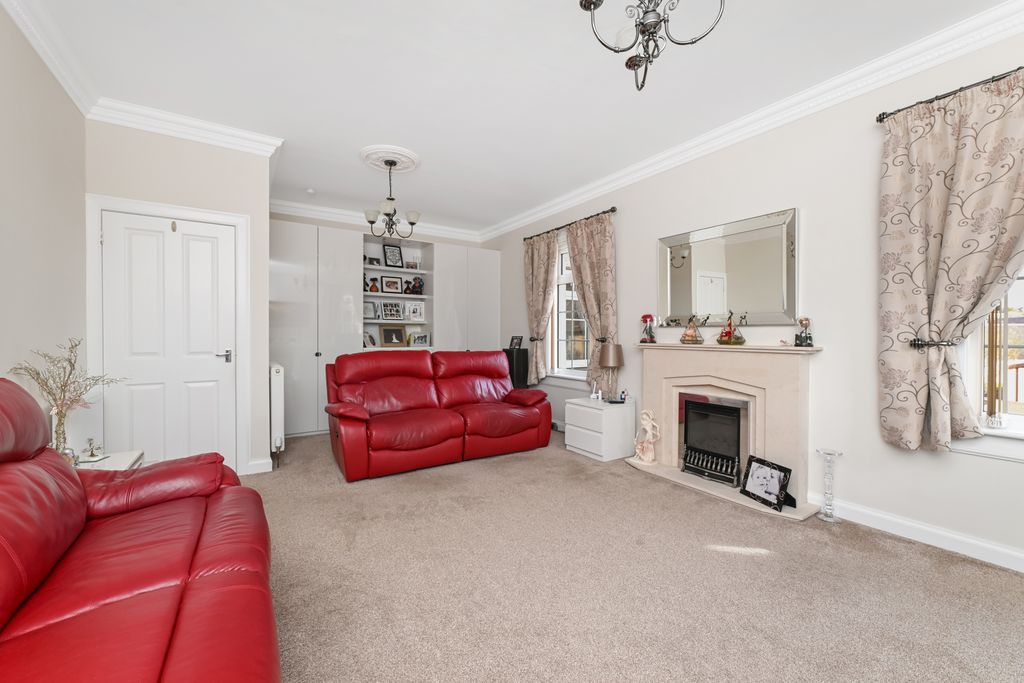 Property photo 3 of 24 Property Image 3