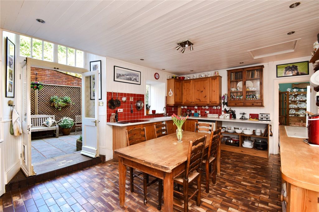 Property photo 2 of 15 Picture No. 09