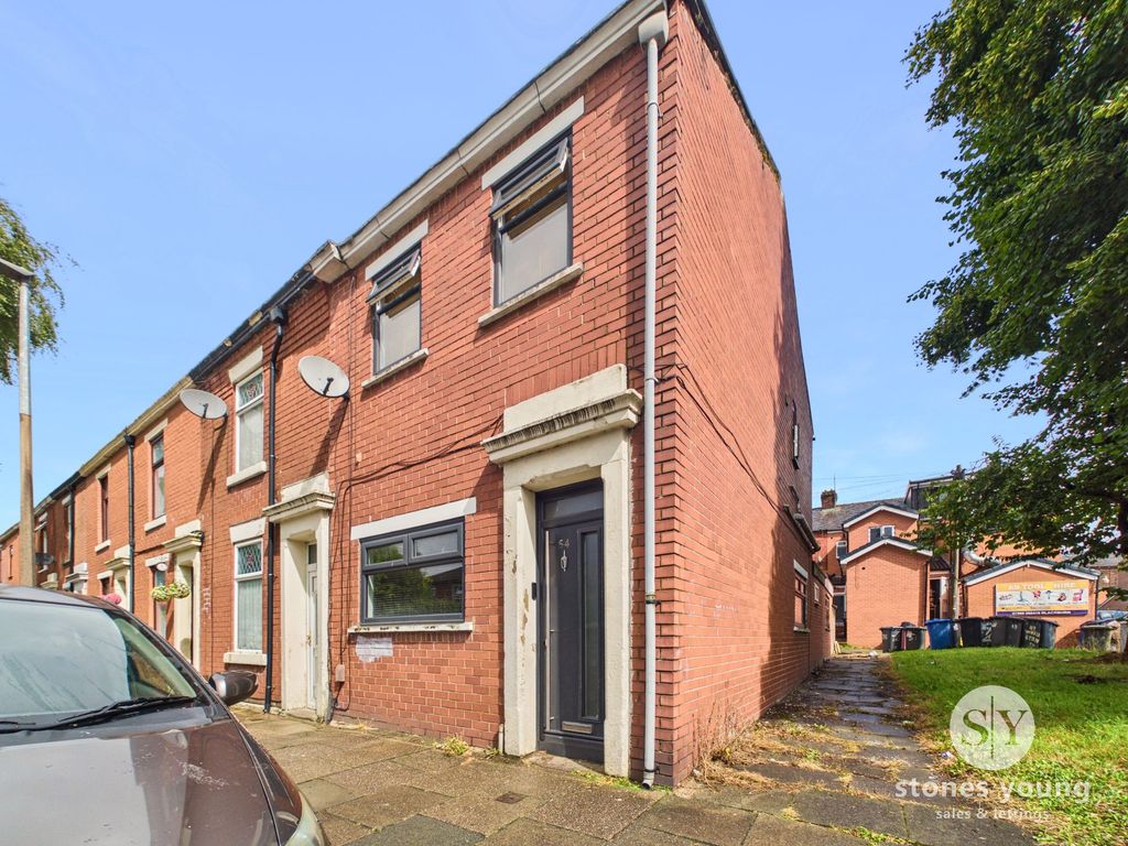 Property photo 1 of 13