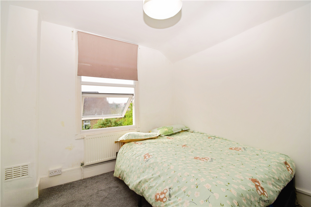 Property photo 2 of 8 Bedroom