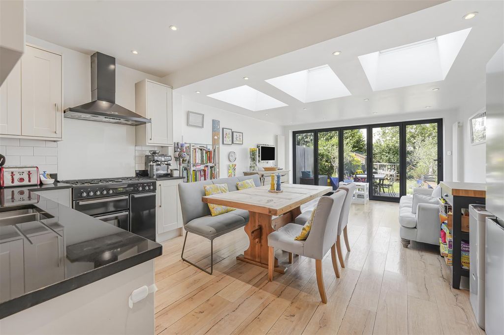 Property photo 1 of 12 Kitchen &amp; Living