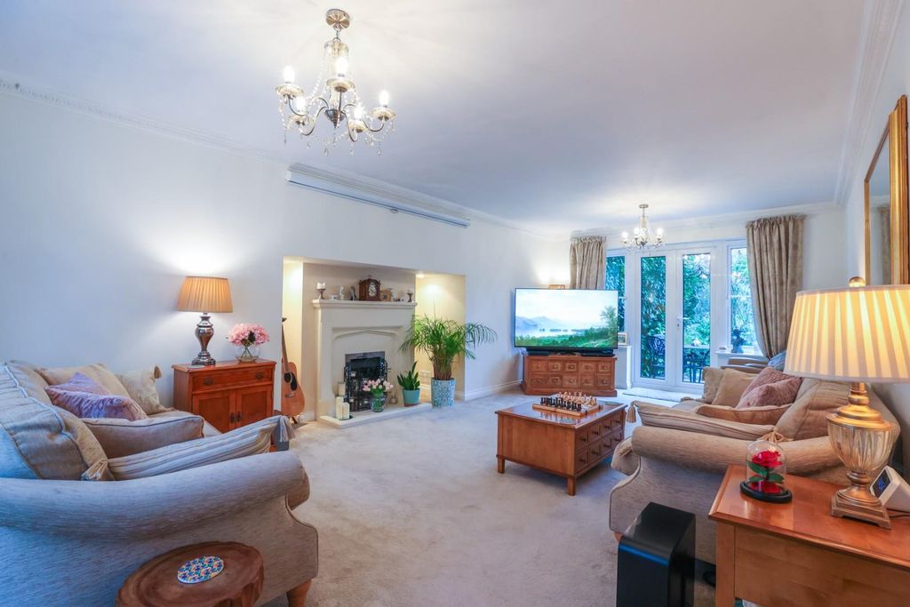 Property photo 2 of 20 Az5I3250.Jpg