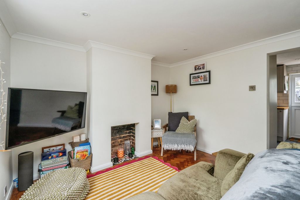 Property photo 2 of 14