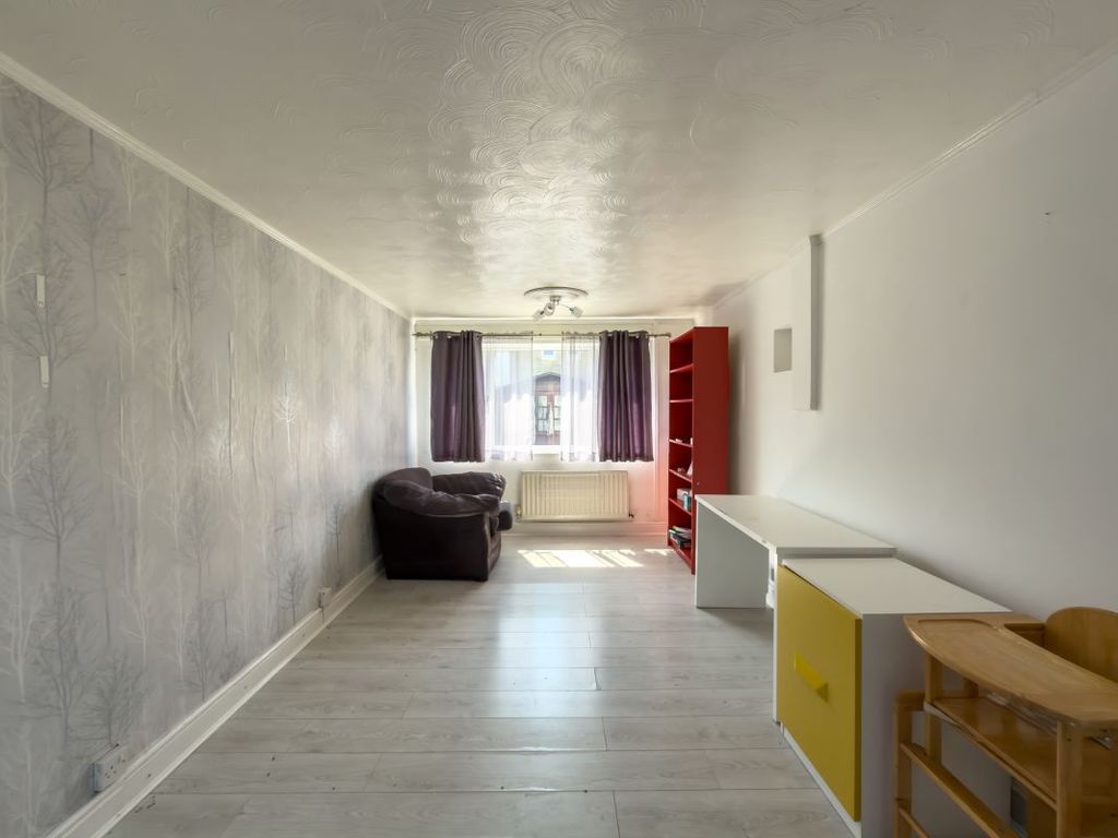 Property photo 3 of 10 Image 3
