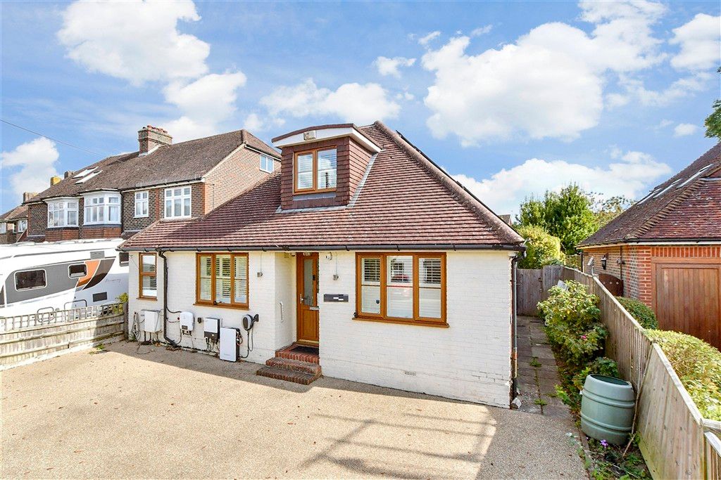 Property photo 2 of 26 External (Brochure)