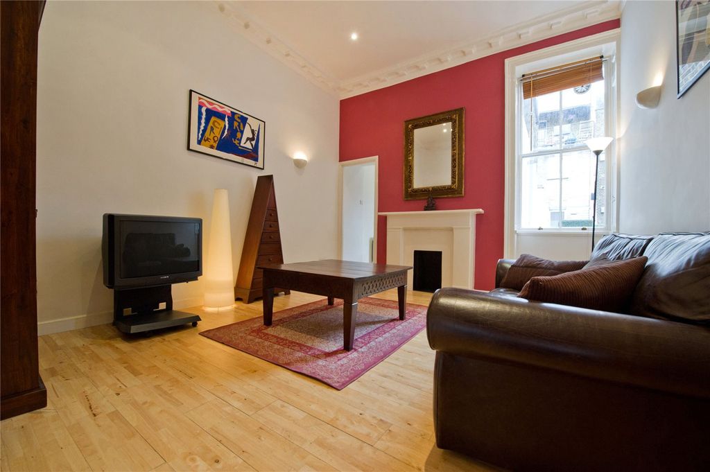 Property photo 3 of 6 Picture No. 03