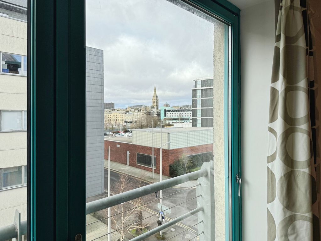 Property photo 3 of 18