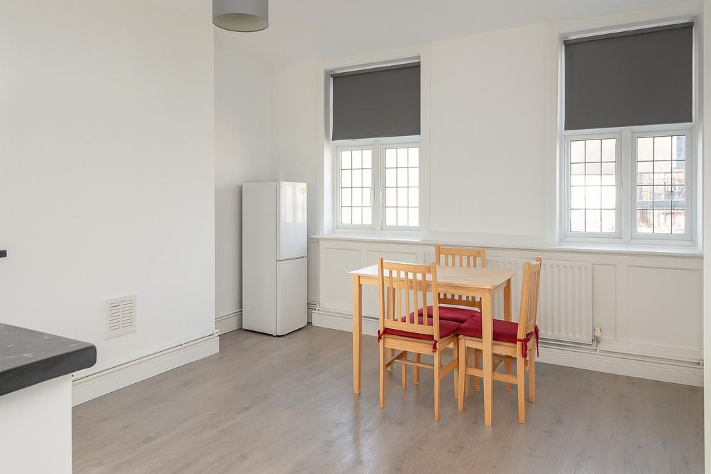 Property photo 2 of 5 545A8Ebd-493c-4Aa6-A623-853261E82d4A.Png