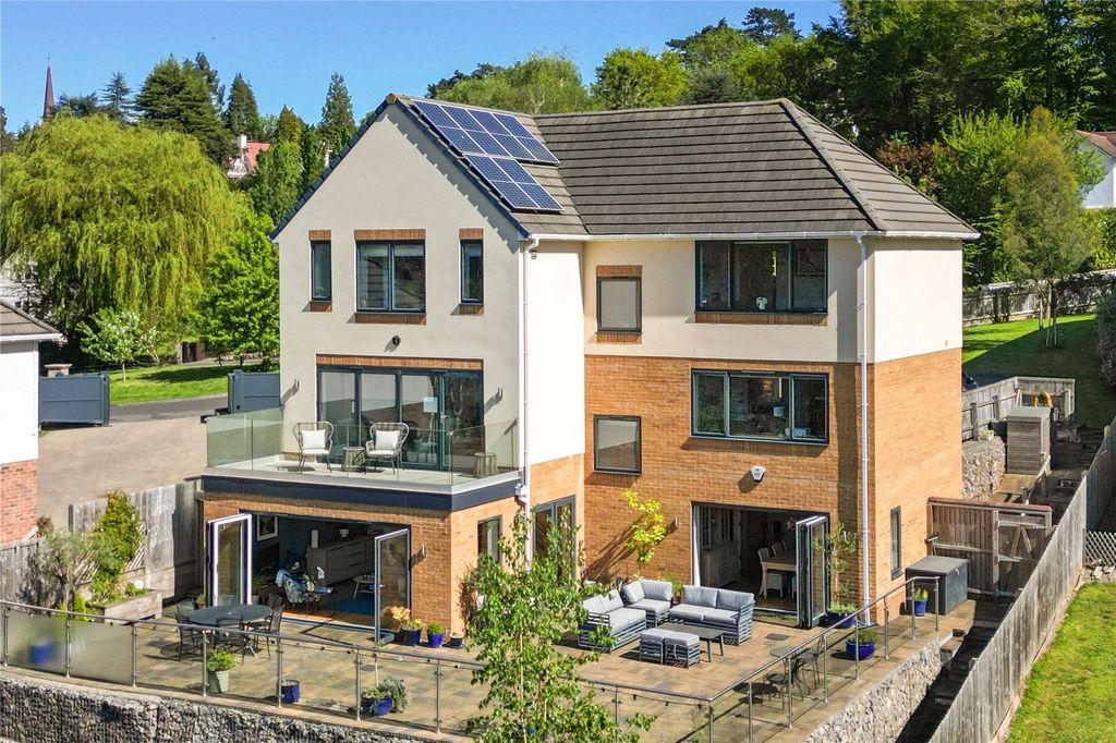 4 bed detached house for saleBramble Drive, Sneyd Park, Bristol BS9